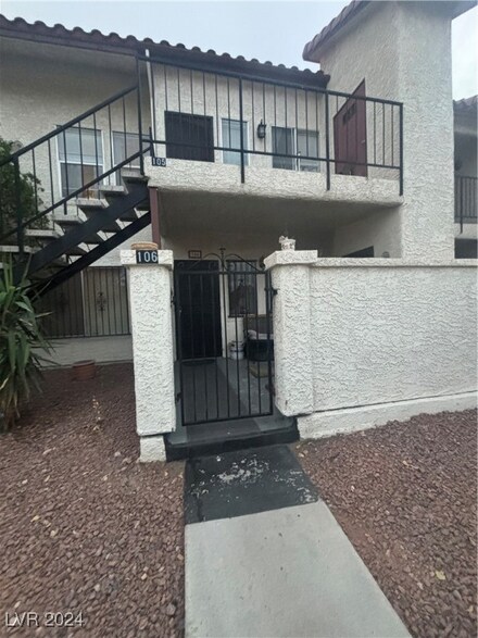 3923 Gogo Way Unit 106, Las Vegas, NV 89103