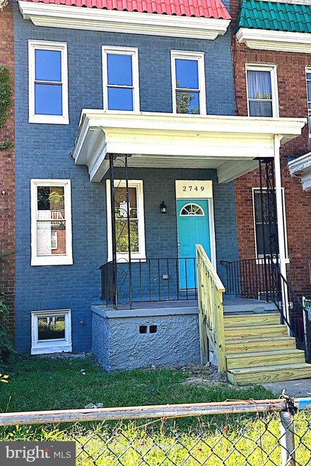 2749 Baker St, Baltimore, MD 21216