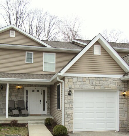 5925 N Ajuga Ct, Ellettsville, IN 47429