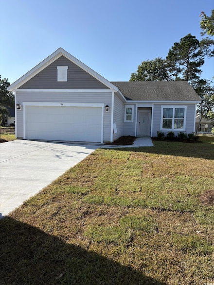 600 Canborough Ln, Murrells Inlet, SC 29576