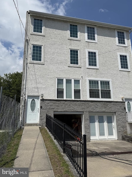21 Rose Ln, New Castle, DE 19720