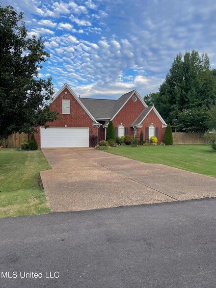 8124 Inverness Cove, Southaven, MS 38672