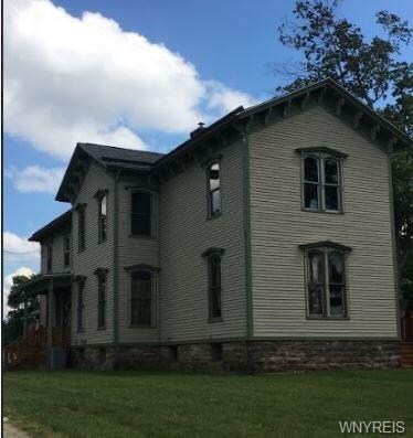 4049 Root Rd, Gasport, NY 14067