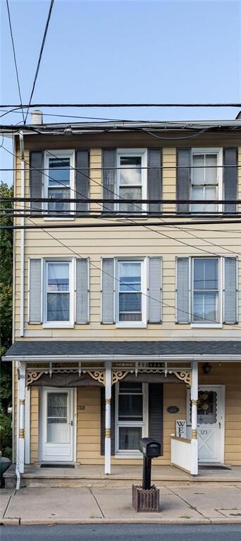 321 Franklin St, Alburtis, PA 18011