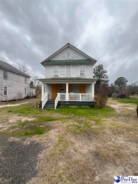 141 Beauregard St, Lake City, SC 29560