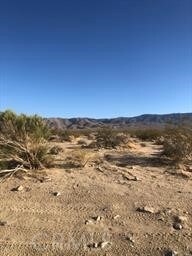 13 Pipeline Rd, Barstow, CA 92311