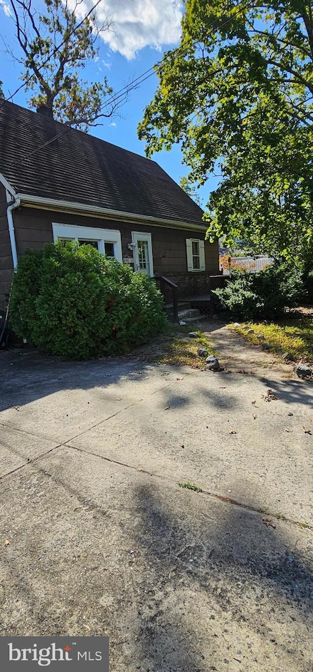 6310 Roberts Ave, Mays Landing, NJ 08330