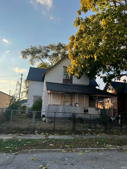 1323 S 17th St, New Castle, IN 47362