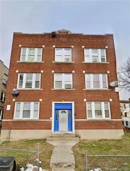 228 Mather St, Hartford, CT 06112