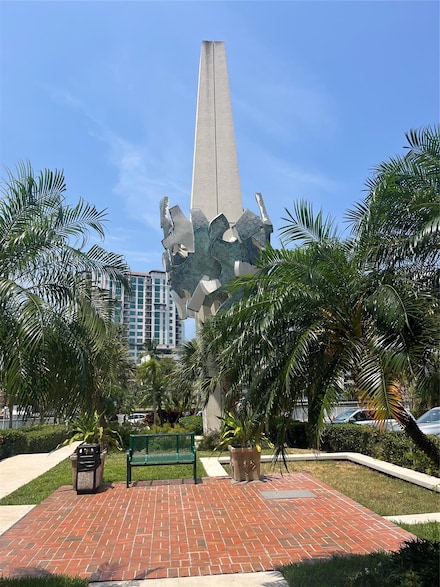 300 Bayview Dr Unit 1809, Sunny Isles Beach, FL 33160