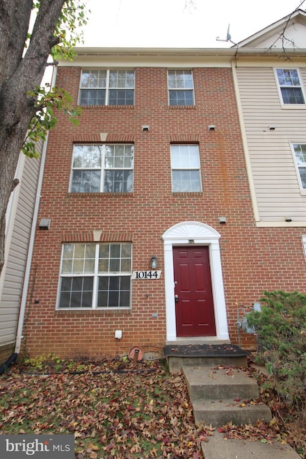 10144 Reprise Dr, Rockville, MD 20850