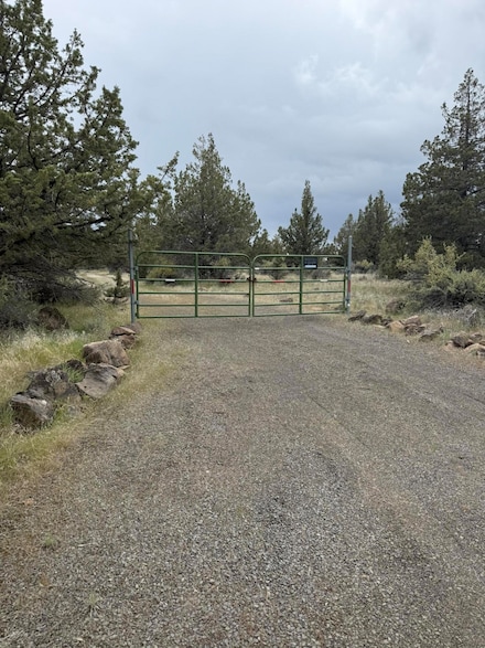 11805 SW Squaw Flat Rd Unit 401, Culver, OR 97734