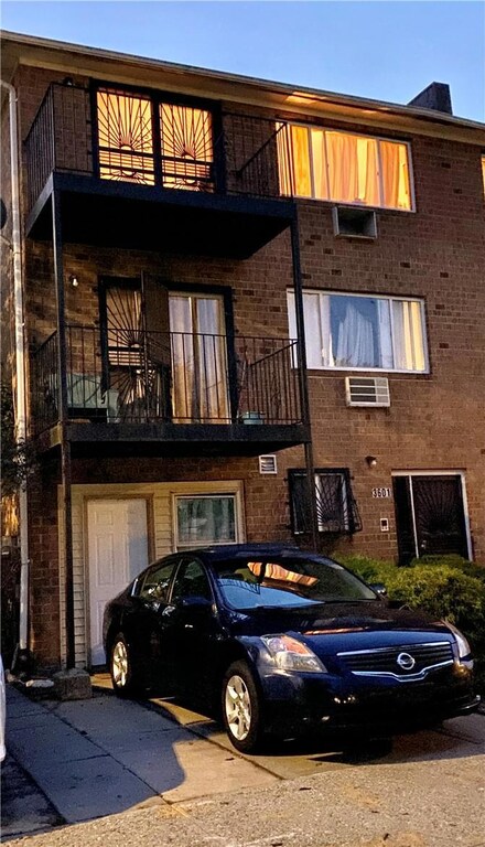 3601 Pratt Ave, Bronx, NY 10466
