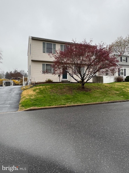420 Crown St, Willow Grove, PA 19090