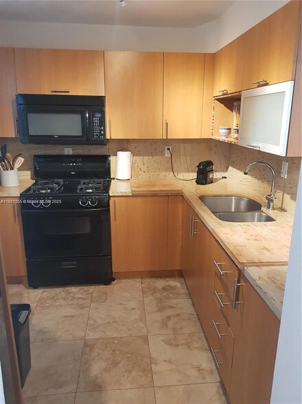 720 Collins Ct Unit 308, Miami Beach, FL 33139