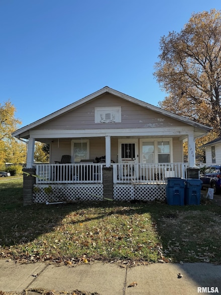 1220 N Macarthur Blvd, Springfield, IL 62702