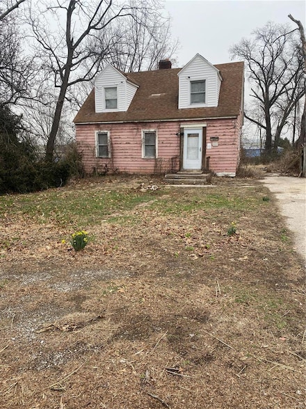 2825 Gerson Ave, Godfrey, IL 62035