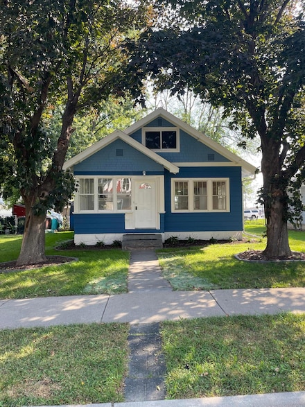308 N 3rd St, Goodhue, MN 55027