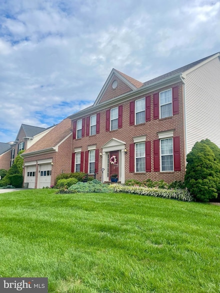 8907 Mountain Ash Dr, Springfield, VA 22153