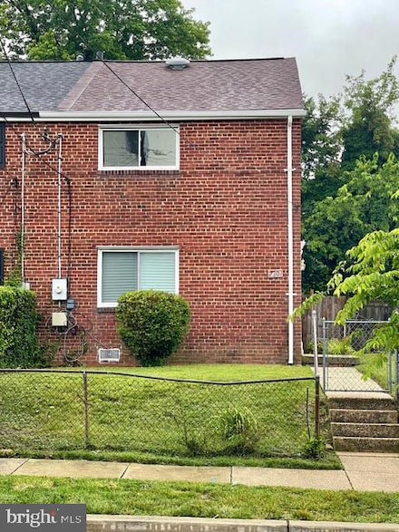 2301 Wyngate Rd, Suitland, MD 20746