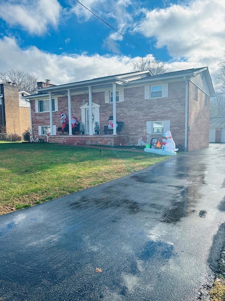 131 Peters Dr, Beckley, WV 25801