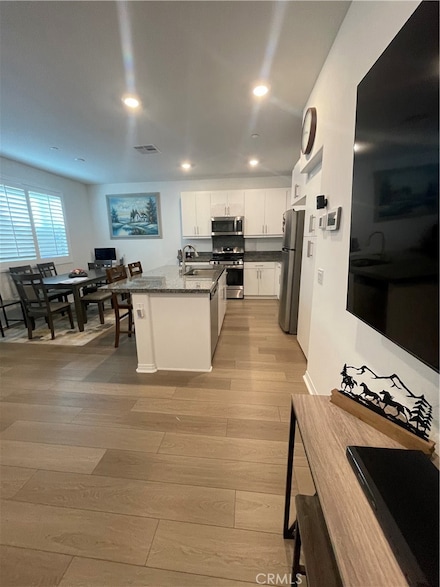 16680 Rose Petal Way Unit 2, Fontana, CA 92336