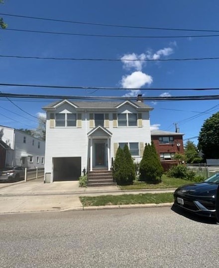 1113 5th Ave, New Hyde Park, NY 11040