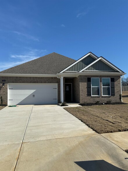 150 Arrowwood Trail, Oakland, TN 38060