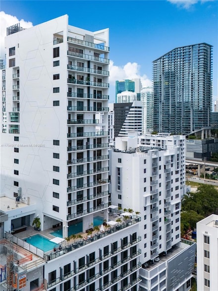 229 SW 9th St Unit 2, Miami, FL 33130