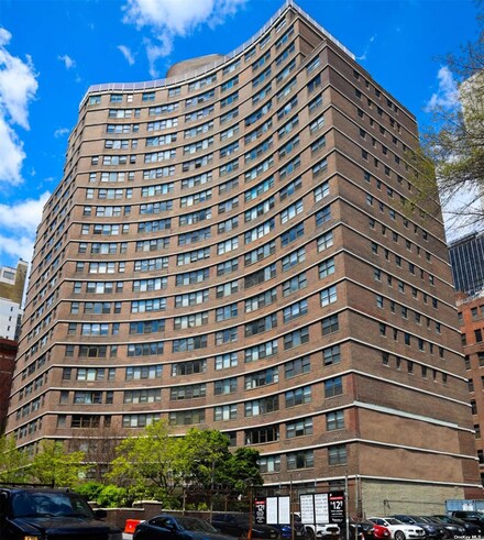 225 E 36th St Unit 3G, New York, NY 10016