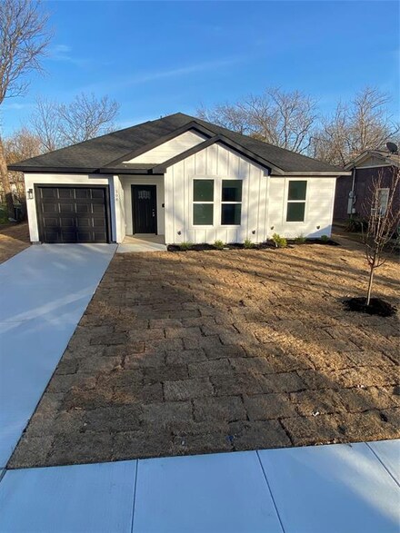 308 Oklaunion Dr, Dallas, TX 75217