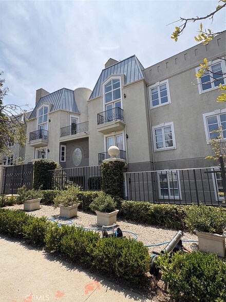 15510 W Sunset Blvd Unit 102, Pacific Palisades, CA 90272