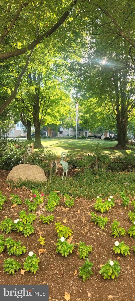 10201 Grosvenor Place Unit 1626, Rockville, MD 20852