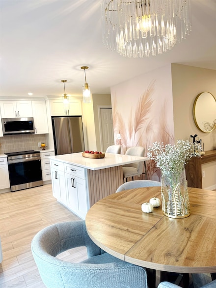 16 Laurel Ct Unit U320, Nashua, NH 03062