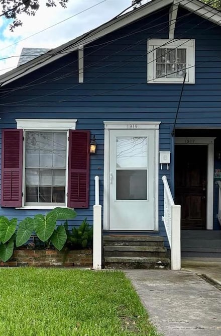 1919 Burdette St, New Orleans, LA 70118