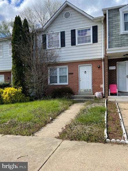4306 Eileen Ct, Woodbridge, VA 22193