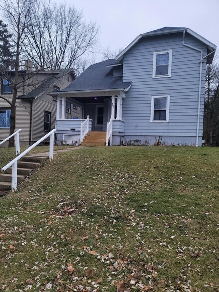 37 Glenwood Blvd, Mansfield, OH 44906