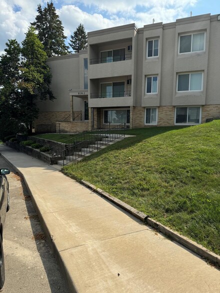 362 Elton Hills Dr NW Unit 21, Rochester, MN 55901