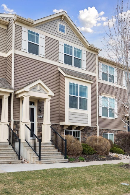 8949 SW Village Loop, Chanhassen, MN 55317