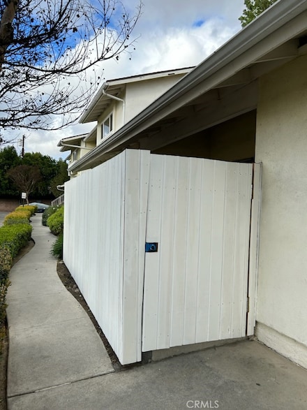 16733 Parthenia St Unit 2, Northridge, CA 91343