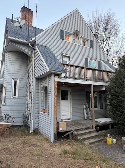 24 Maynard Ave, Waterbury, CT 06708