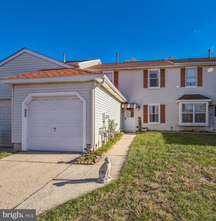 6 N Hill Dr, Westampton, NJ 08060