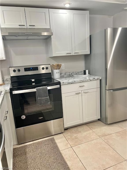 170 Turtle Lake Ct Unit 210, Naples, FL 34105