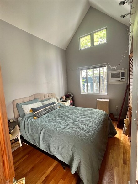 5 Fort Washington Place Unit B, Cambridge, MA 02139