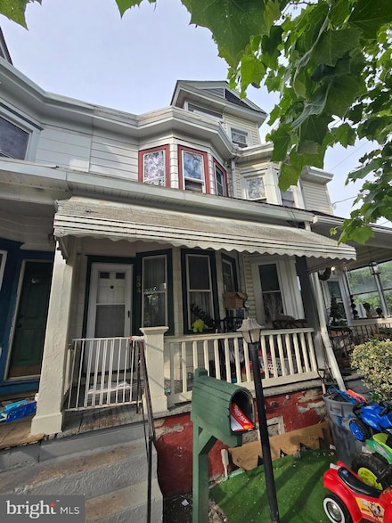 254 Howell St, Trenton, NJ 08610