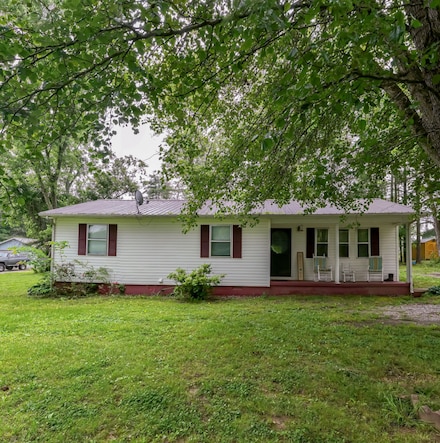 1689 Pleasant Ridge Rd, Huntland, TN 37345