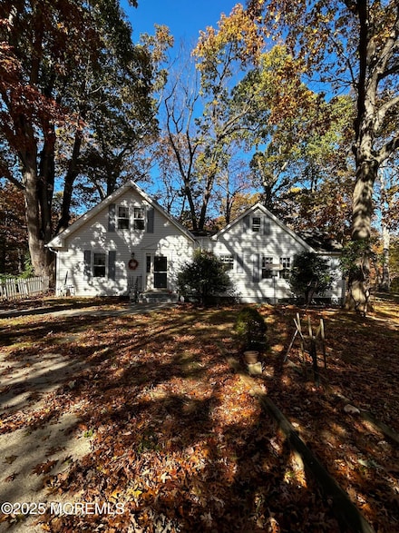 94 Topanemus Ln, Freehold, NJ 07728