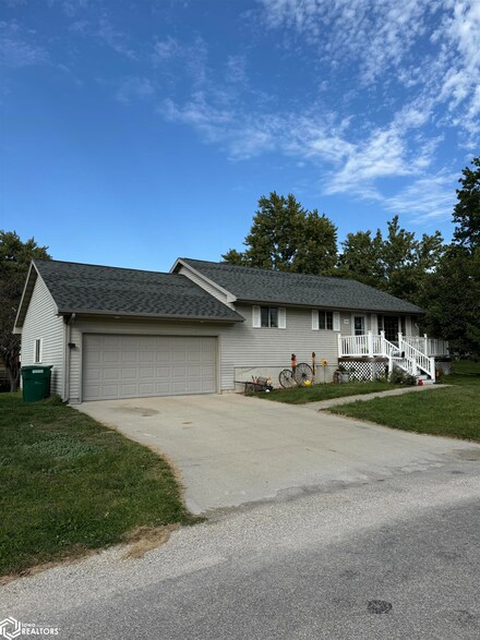 505 Harsh St, Creston, IA 50801