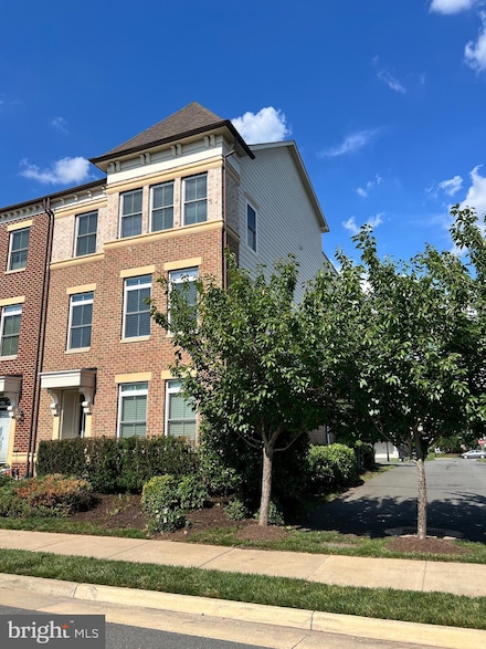 20730 Exchange St, Ashburn, VA 20147