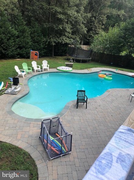 153 Drexel Dr, Severna Park, MD 21146